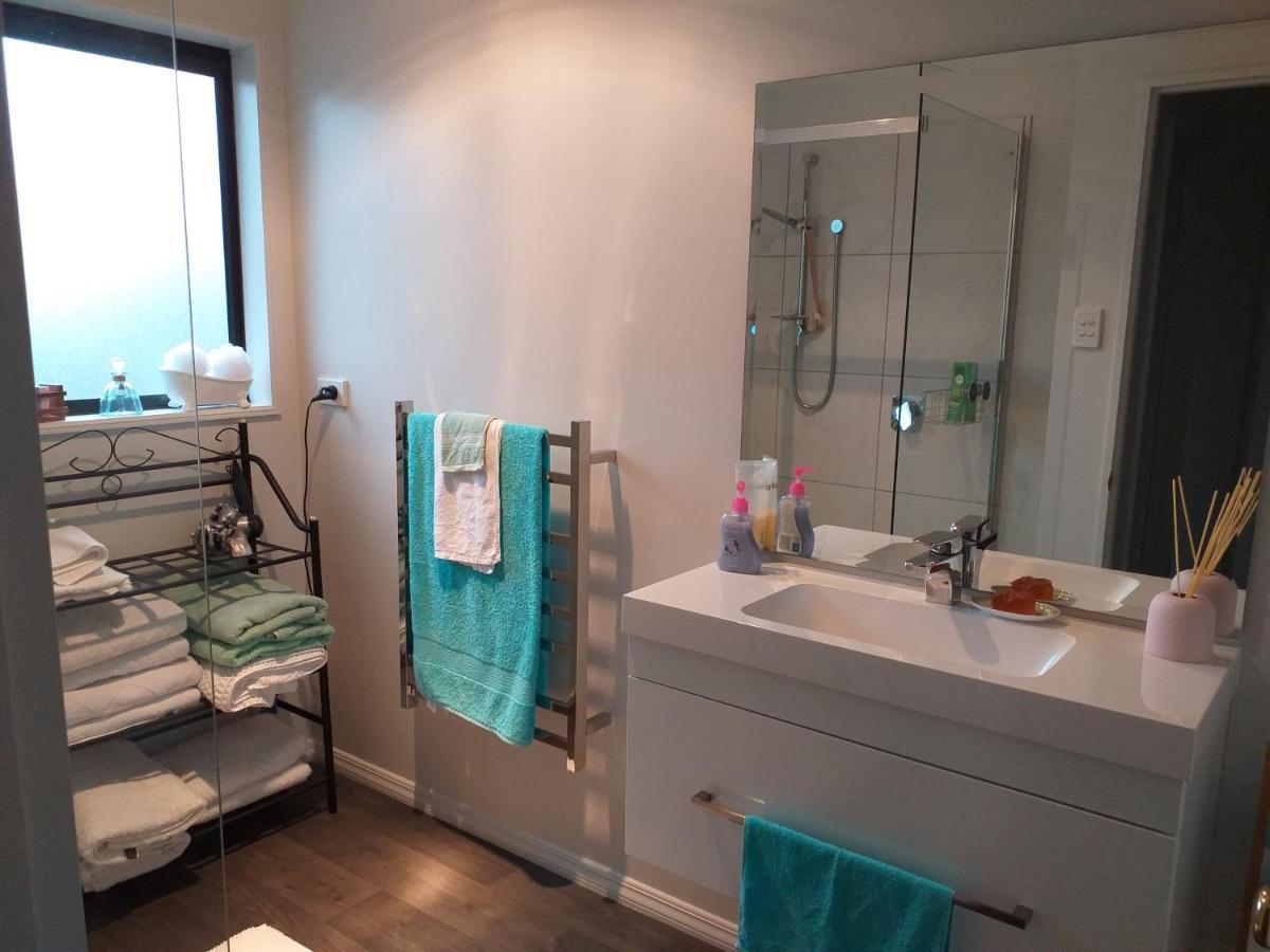 My Place Bnb Tuatapere Экстерьер фото